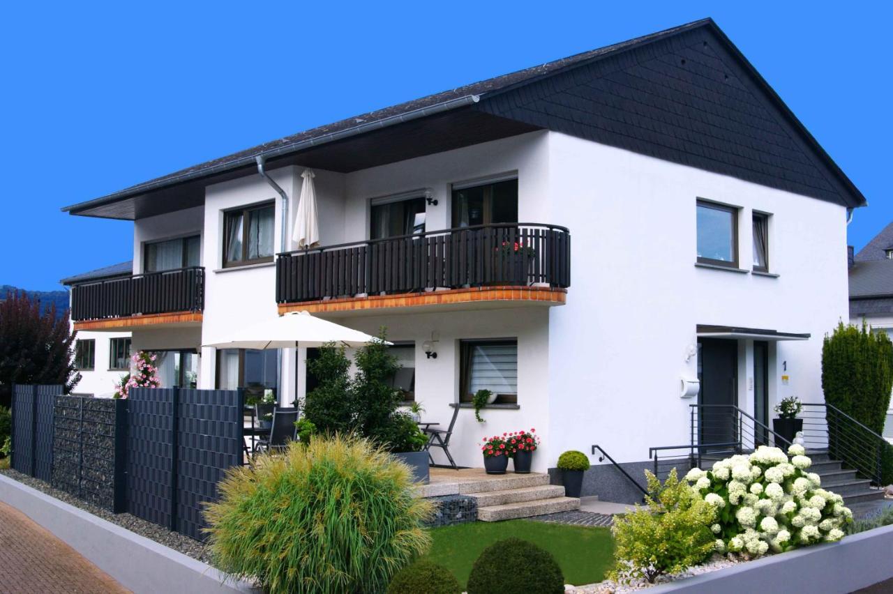 Apartment Bach